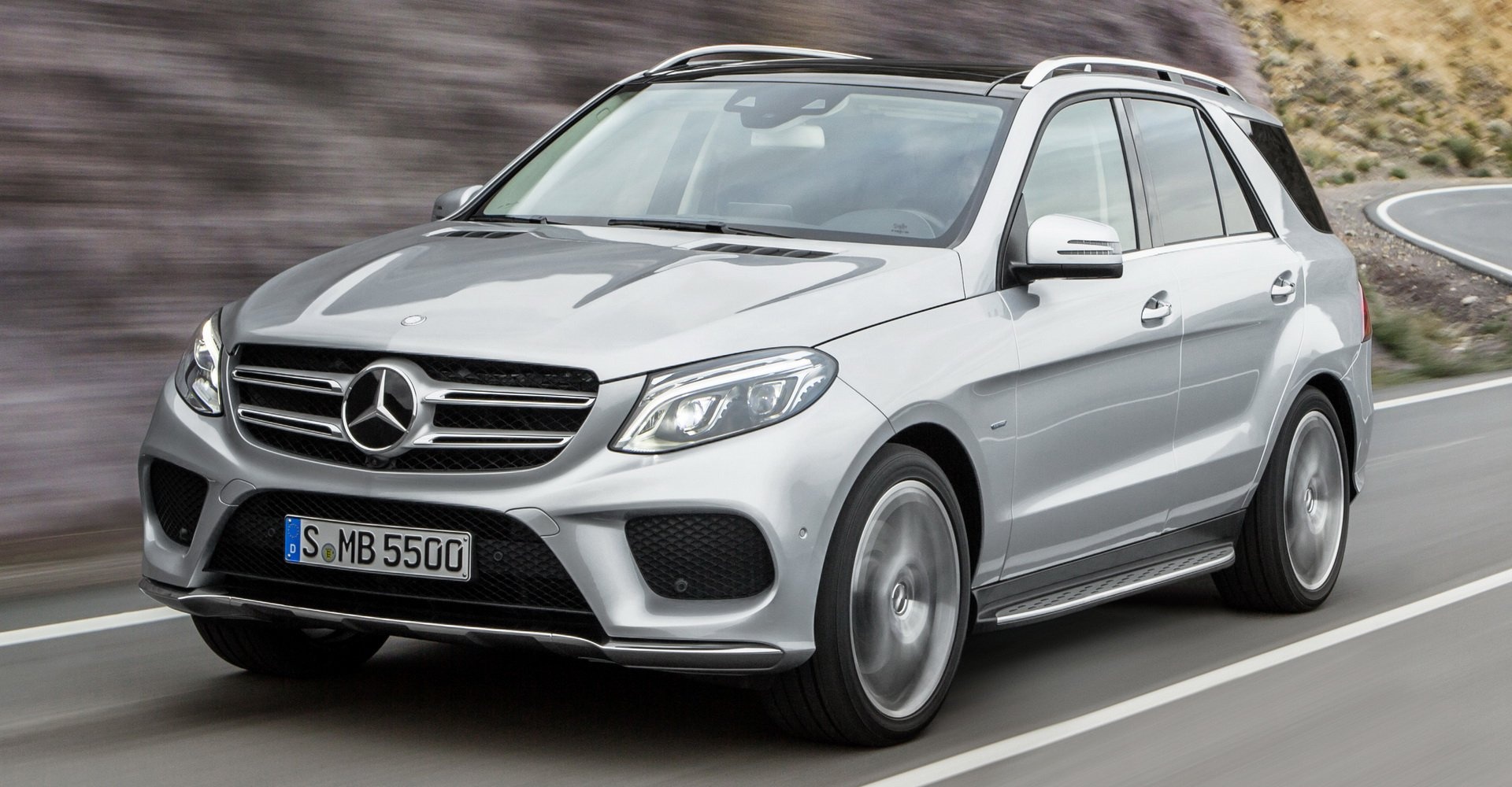 So sanh Mercedes-Benz GLE 2019 anh 20