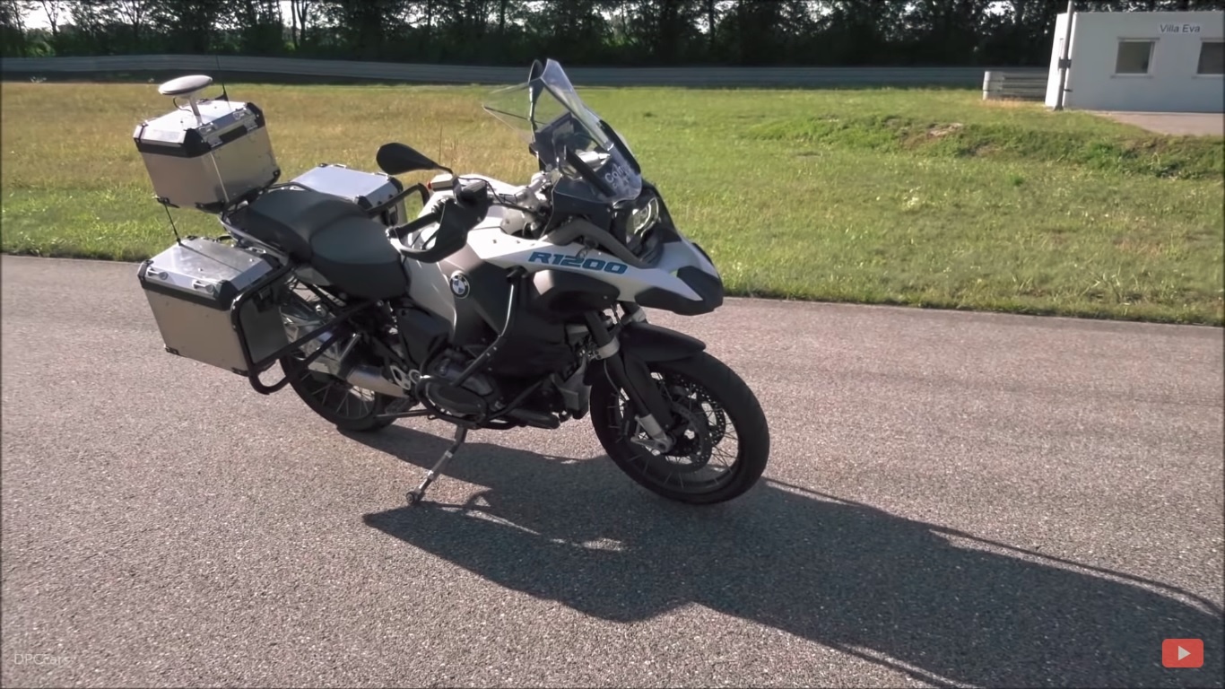 Mau moto tu lai dau tien cua BMW hinh anh