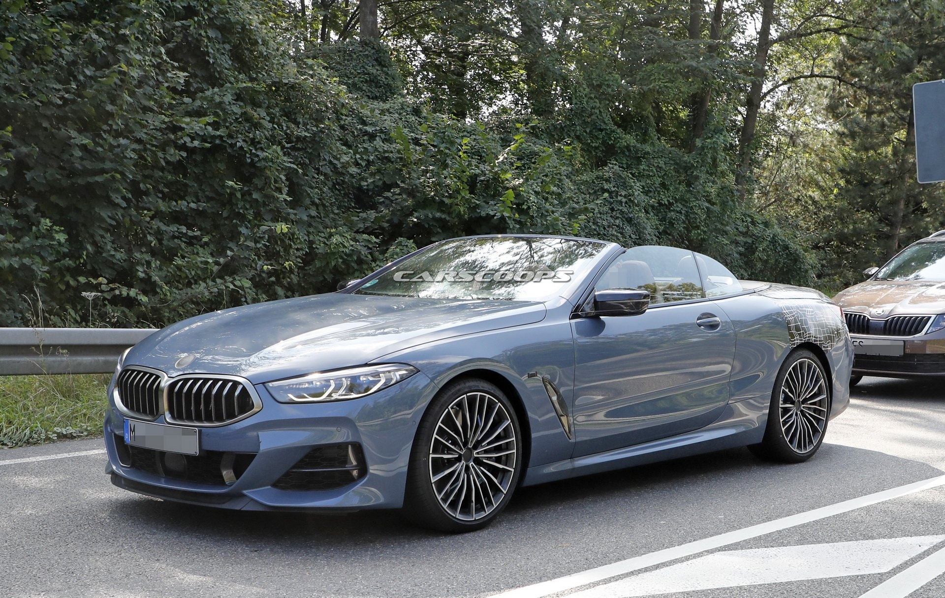 BMW 8-Series Convertible - vien dan bac cho ngay ra mat hinh anh