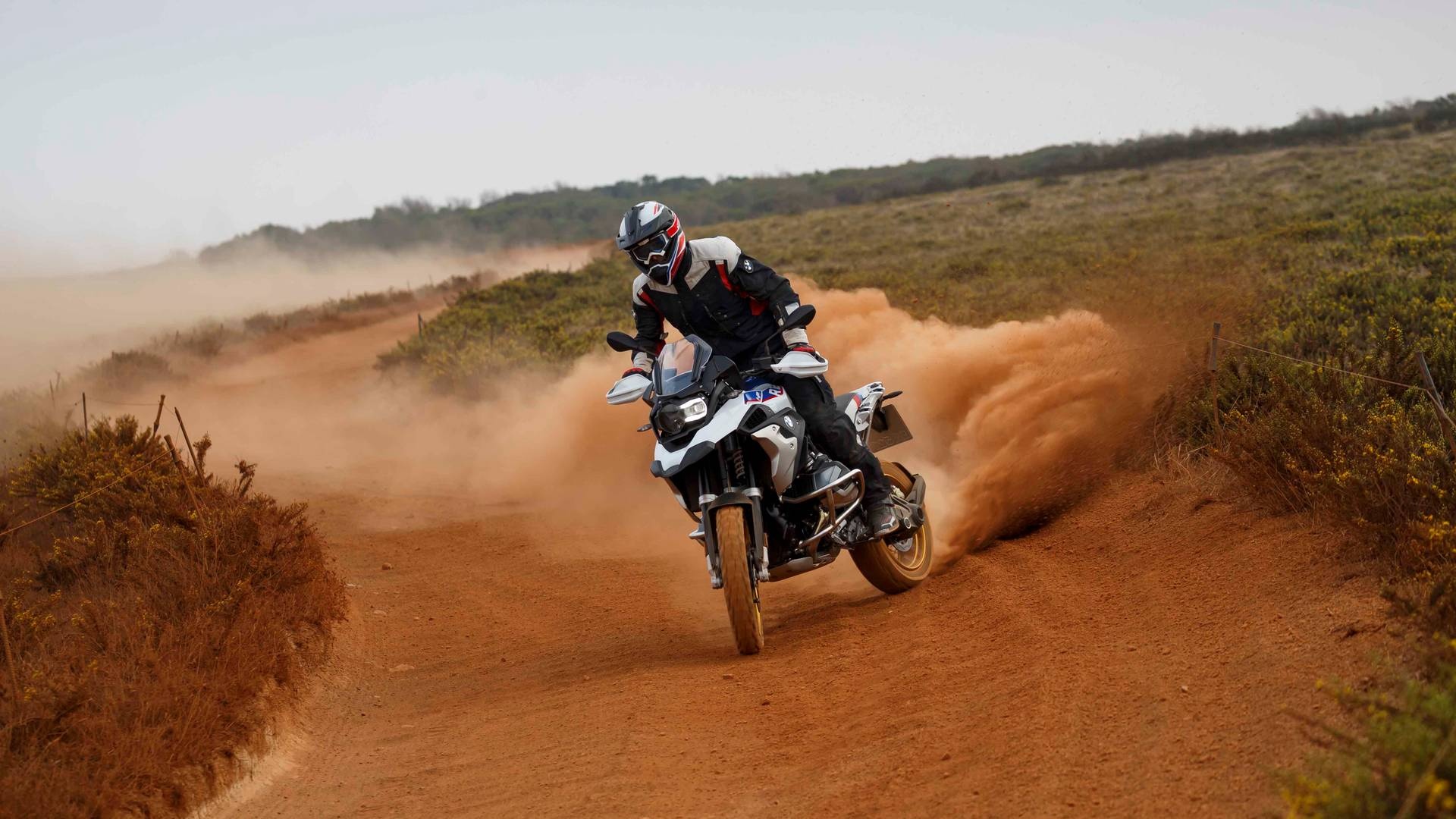 BMW R1250 GS và R1250 RT 2019  ảnh 6 BMW R1250 GS va R1250 RT 2019 anh 6