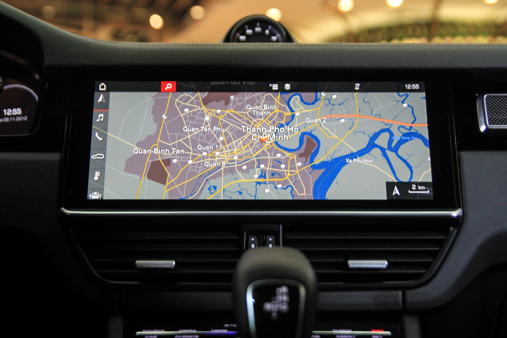 Porsche Cayenne ve Viet Nam anh 9