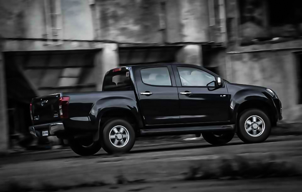 Danh gia Isuzu D-Max 2018 anh 12