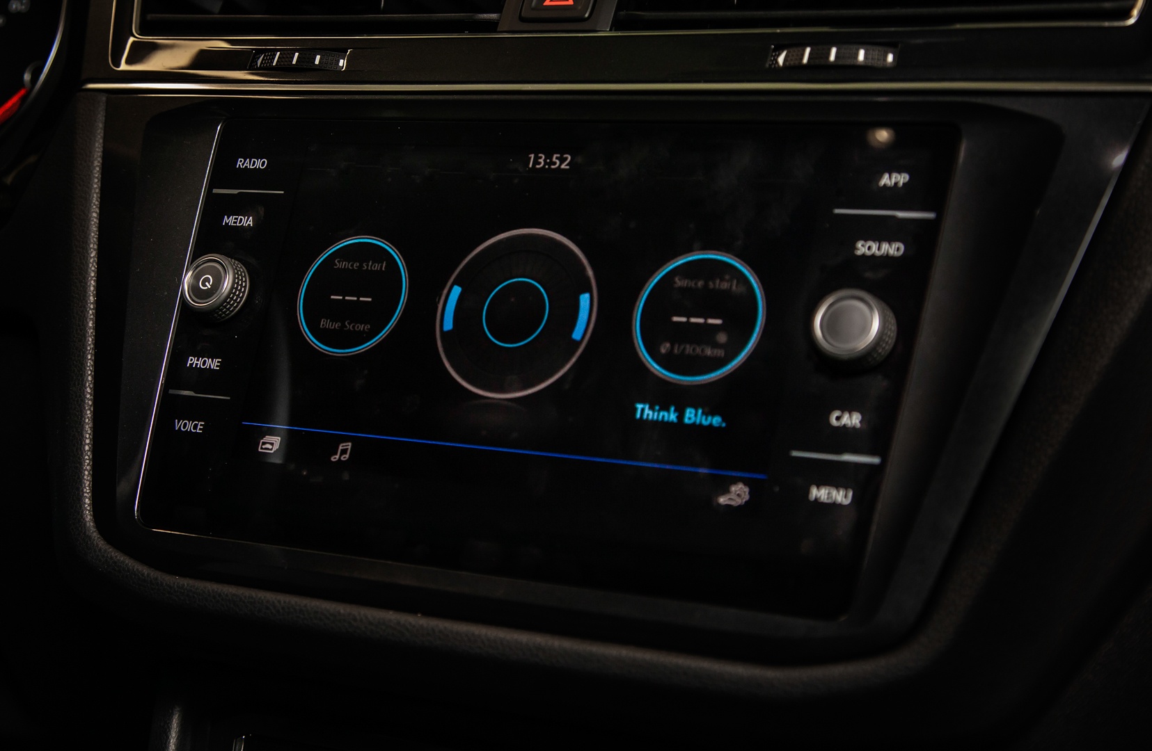 Đánh giá Volkswagen Tiguan Allspace 2018 ảnh 14 Danh gia Volkswagen Tiguan Allspace 2018 anh 14