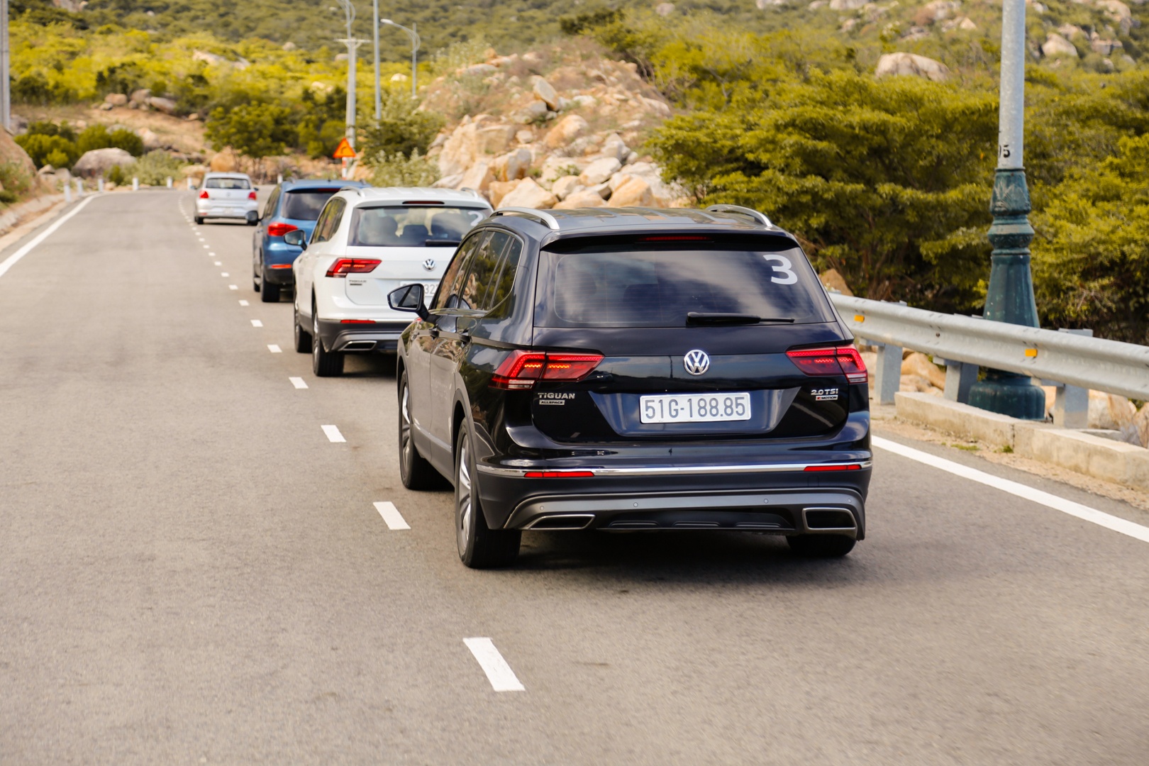 Đánh giá Volkswagen Tiguan Allspace 2018 ảnh 16 Danh gia Volkswagen Tiguan Allspace 2018 anh 16