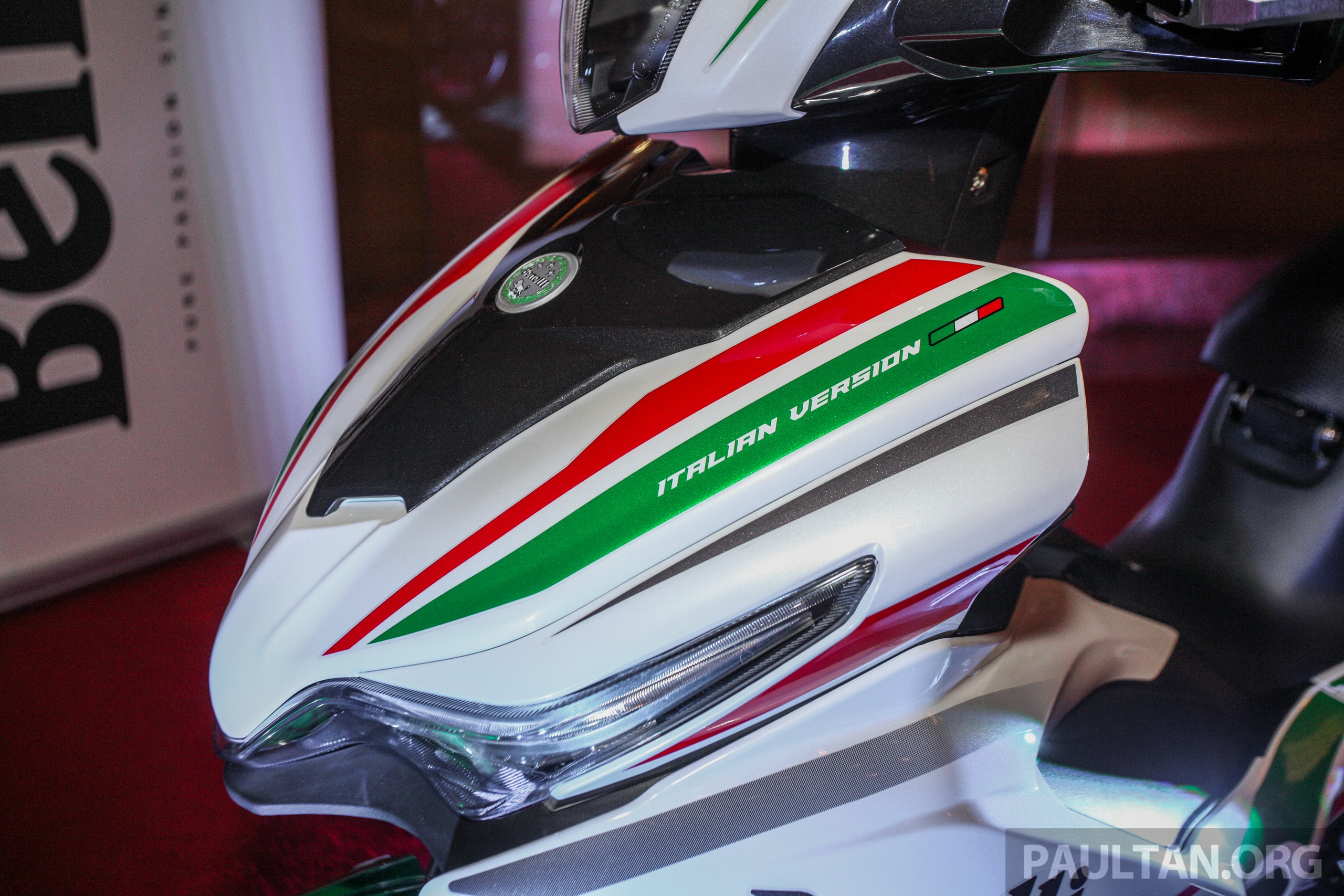 Benelli RFS150iLE ban gioi han anh 3