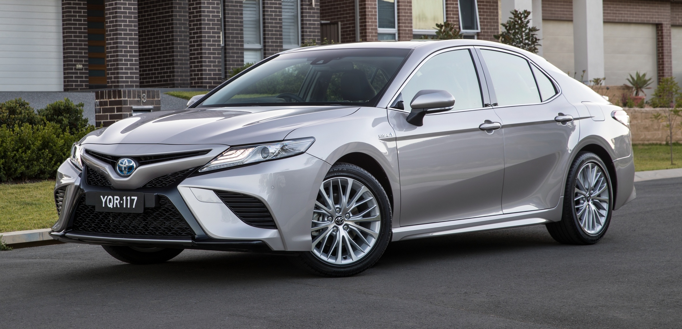 Toyota Camry the he moi anh 5