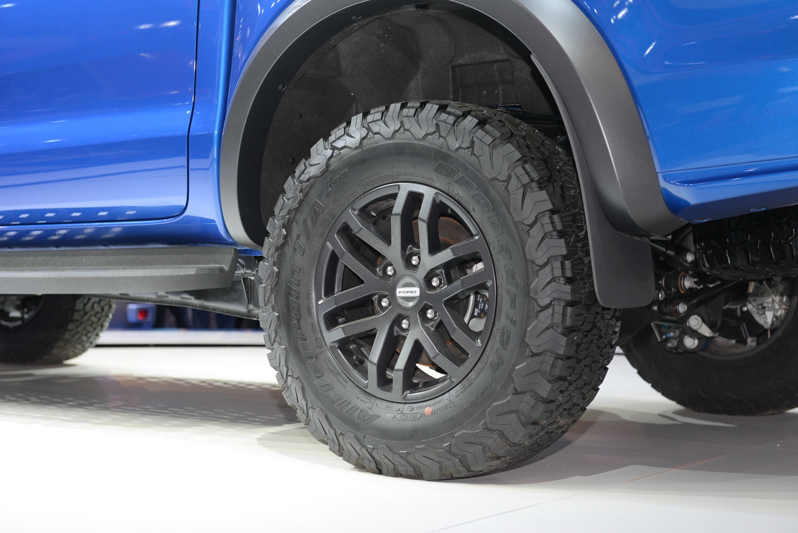 Ford Ranger Raptor ra mat tai Viet Nam anh 6