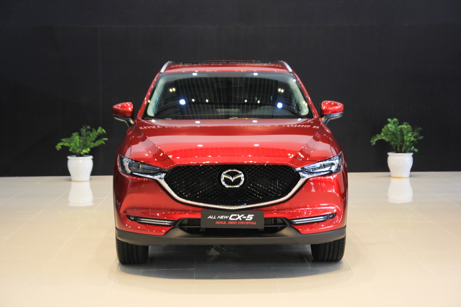 Mazda CX-5 co them 3 mau moi anh 2