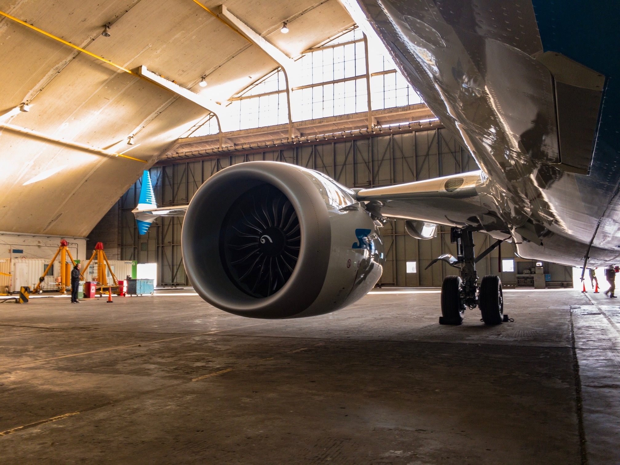 May bay Boeing 737 MAX anh 9