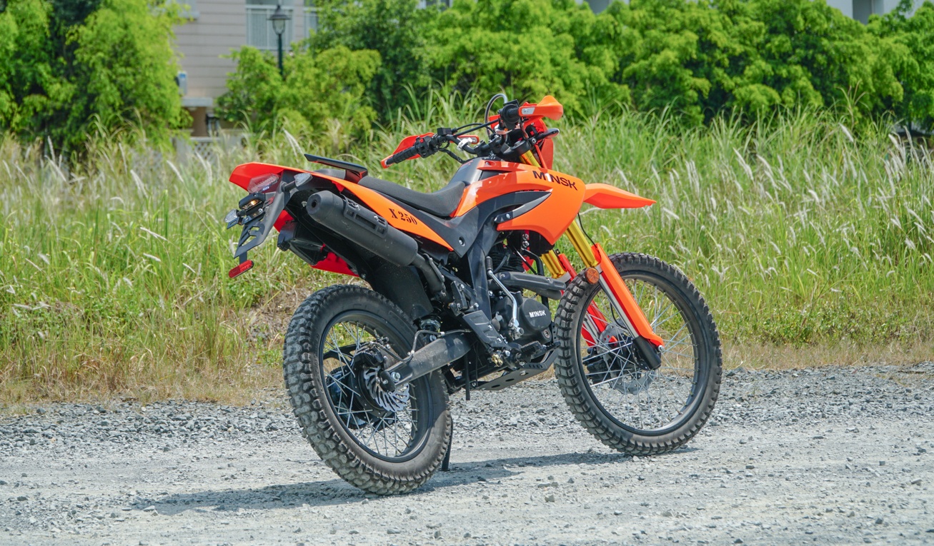 M1nsk X250 tai Viet Nam anh 8