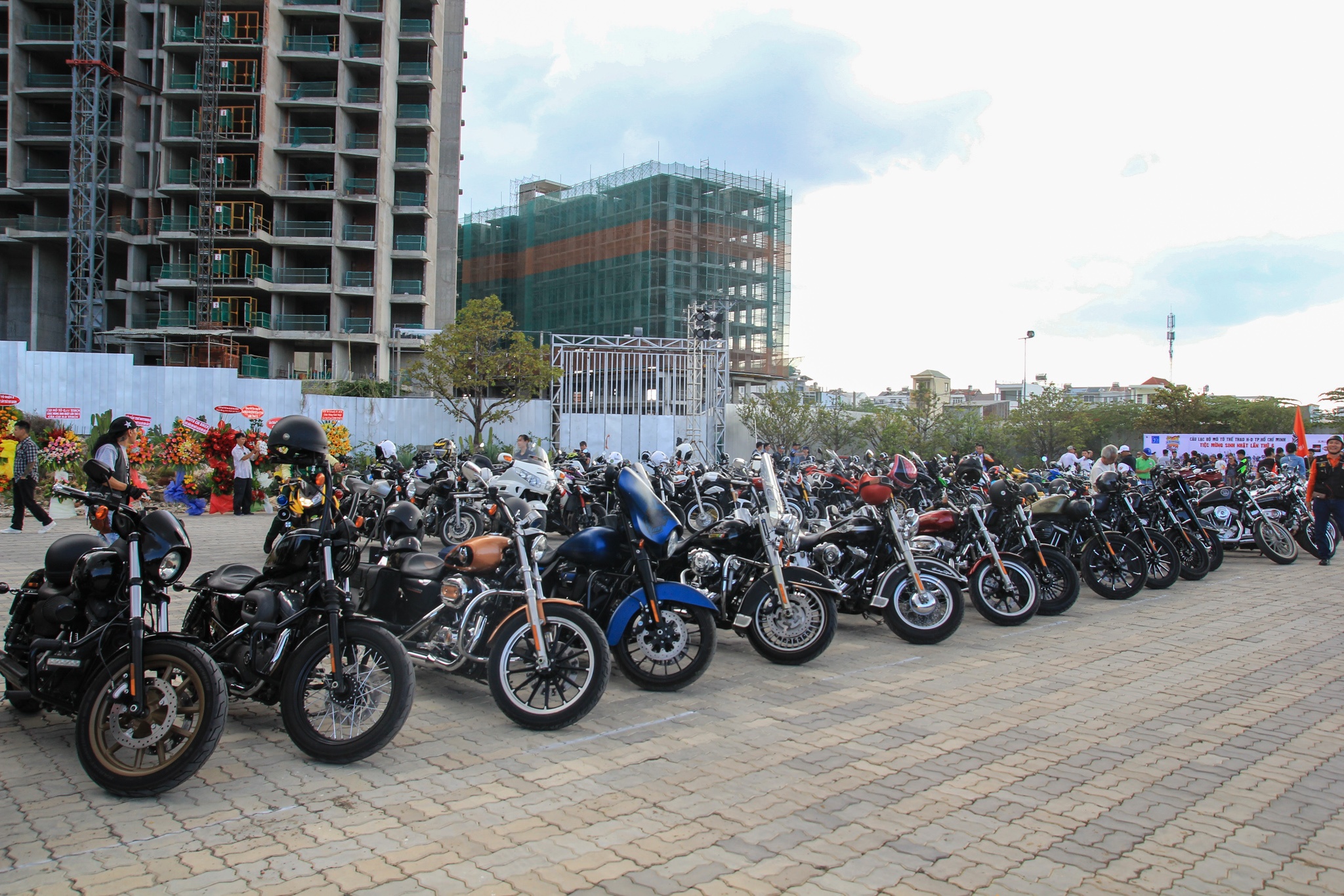 Sieu xe,  moto khung quy tu tai TP.HCM anh 1