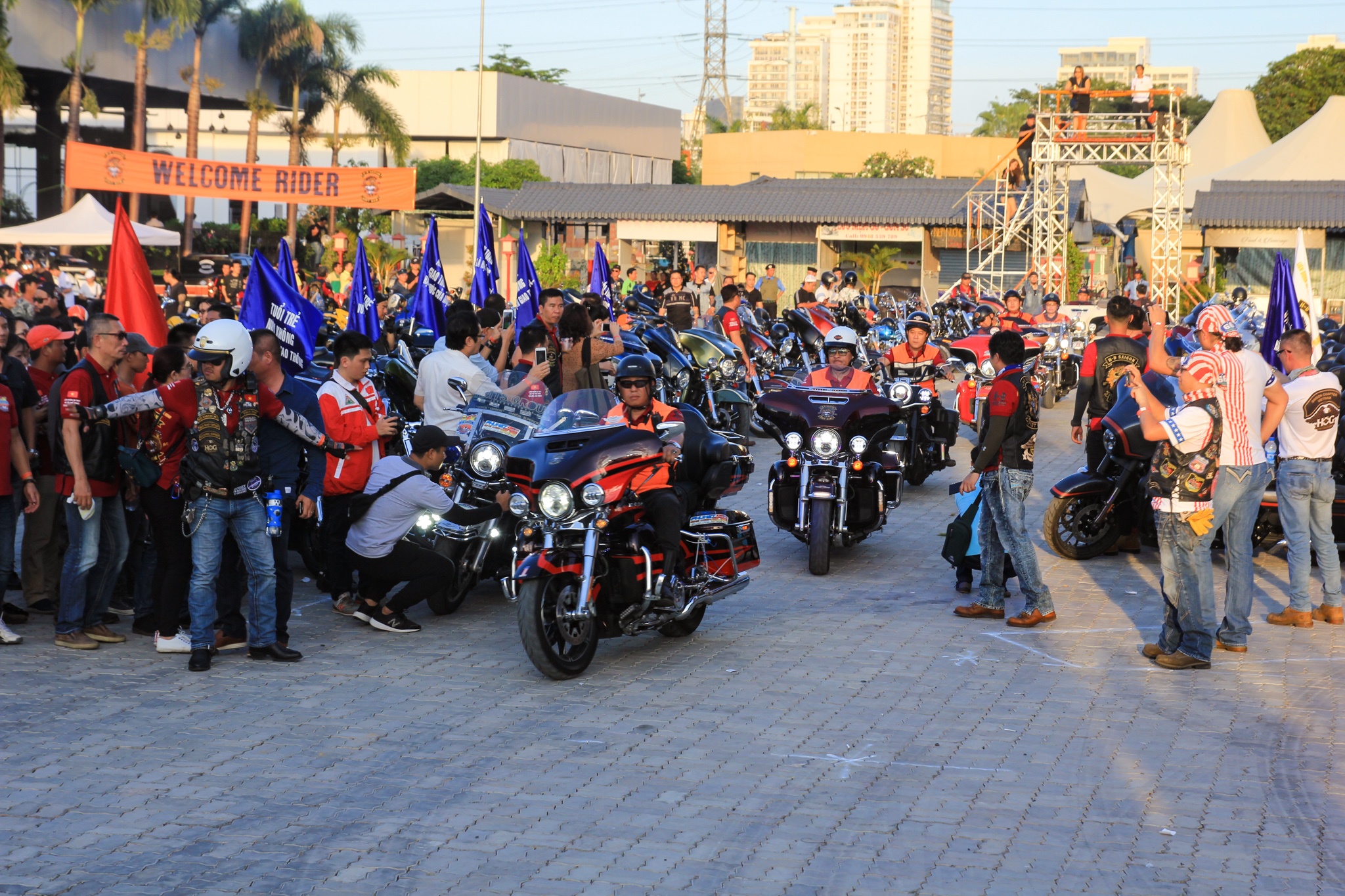 Sieu xe,  moto khung quy tu tai TP.HCM anh 8