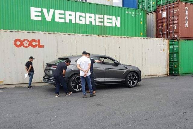 SUV Lamborghini Urus cap ben Viet Nam anh 2