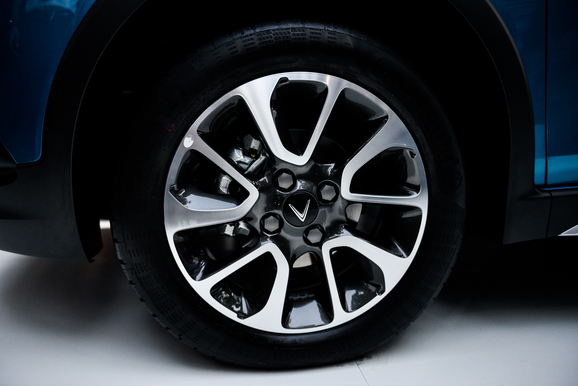 Chi tiet VinFast Fadil moi ra mat anh 5