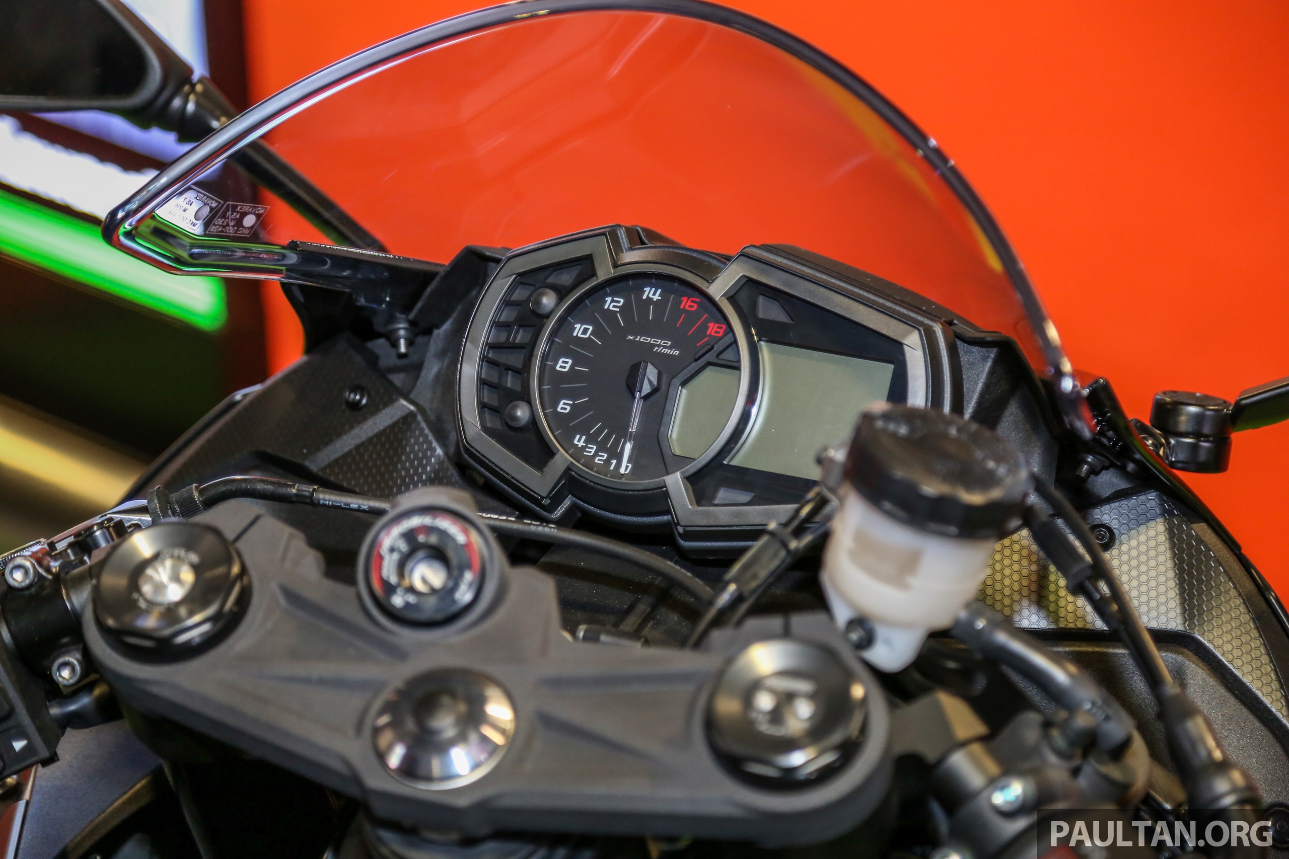 Kawasaki Ninja ZX-10RR va ZX-6R 2019 anh 10