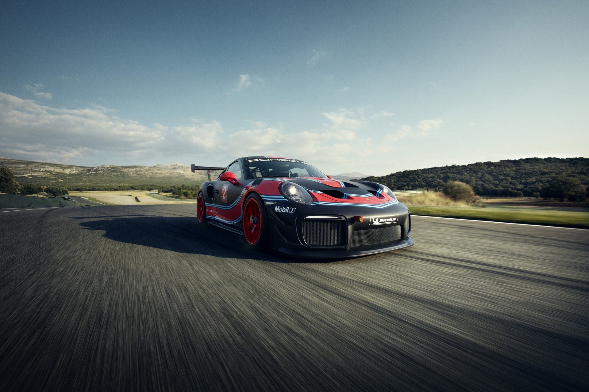 Porsche 911 GT2 RS Clubsport ra mat anh 6