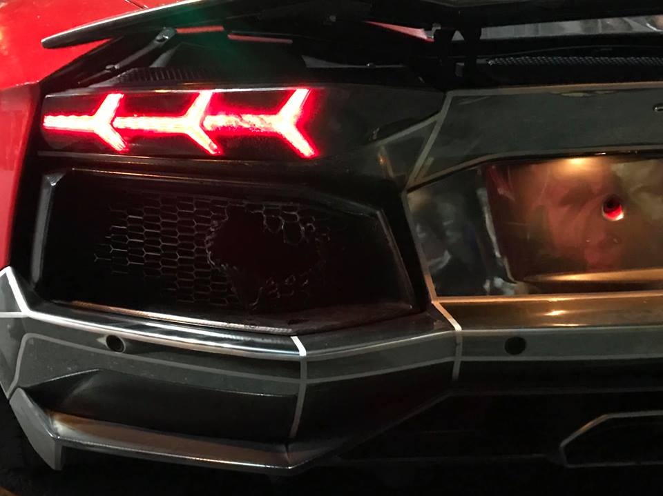 Di bao an mung, sieu xe Lamborghini net po chay duoi o Da Nang hinh anh