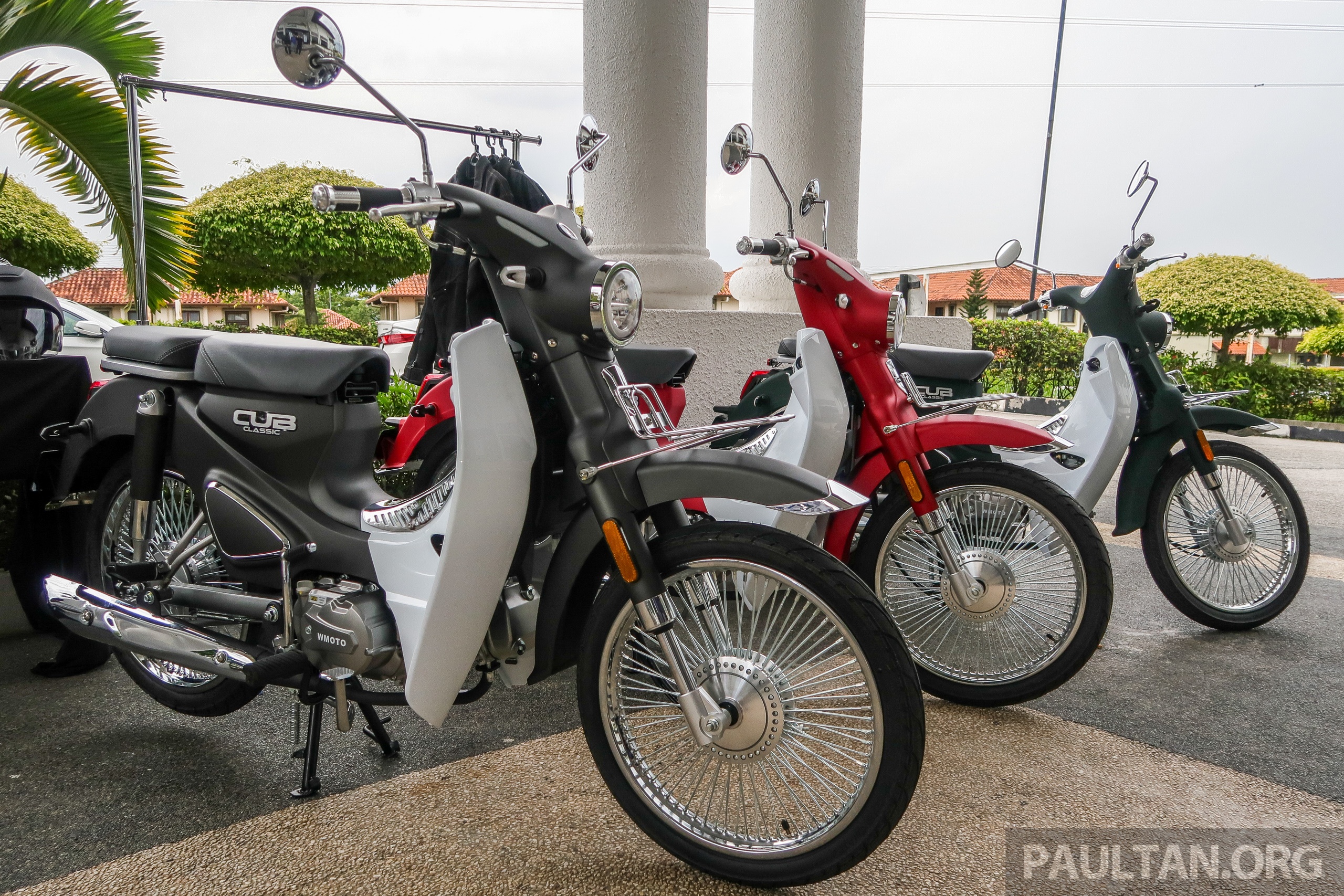 Doi thu Honda Cub ra mat tai Malaysia, gia hon 1.100 USD hinh anh