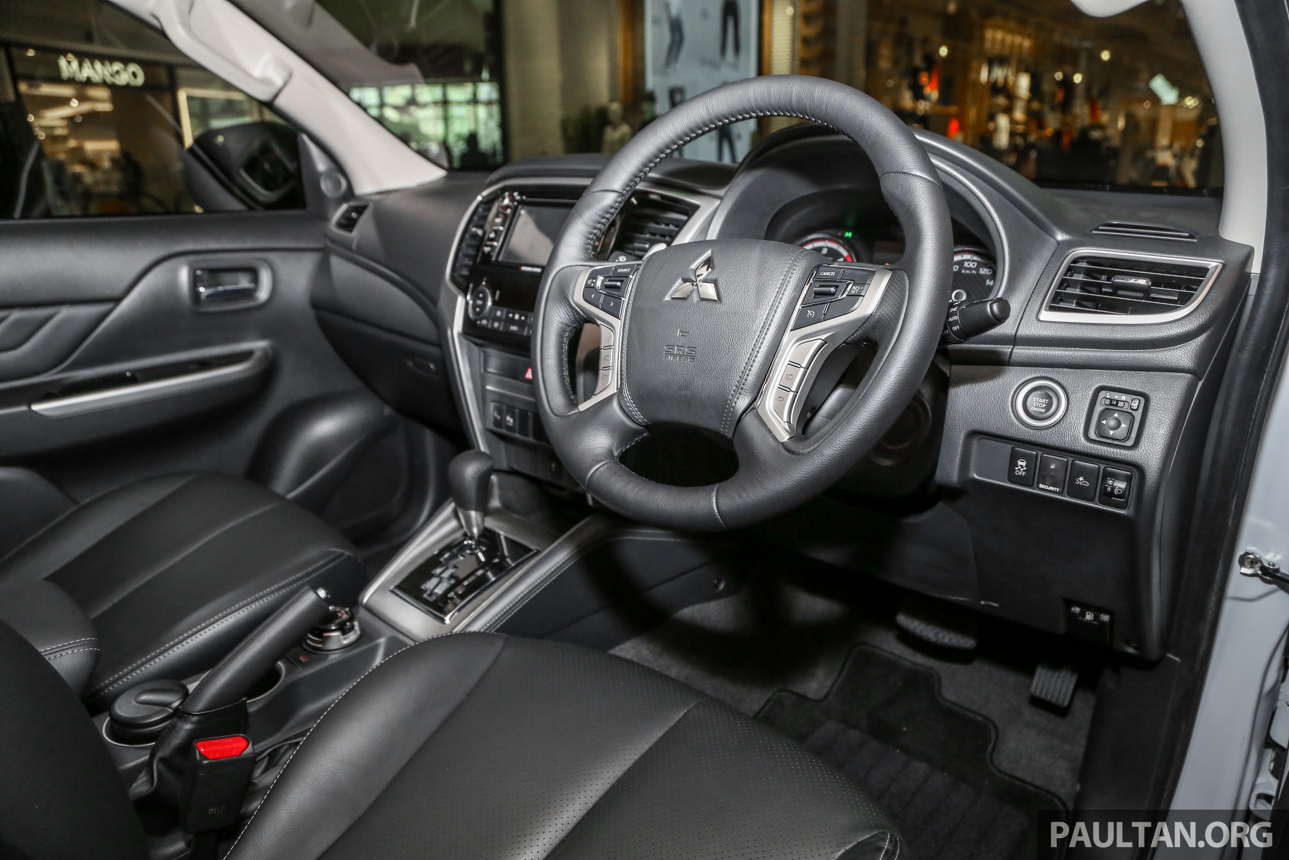 Mitsubishi Triton 2019 ban dia hinh anh 5