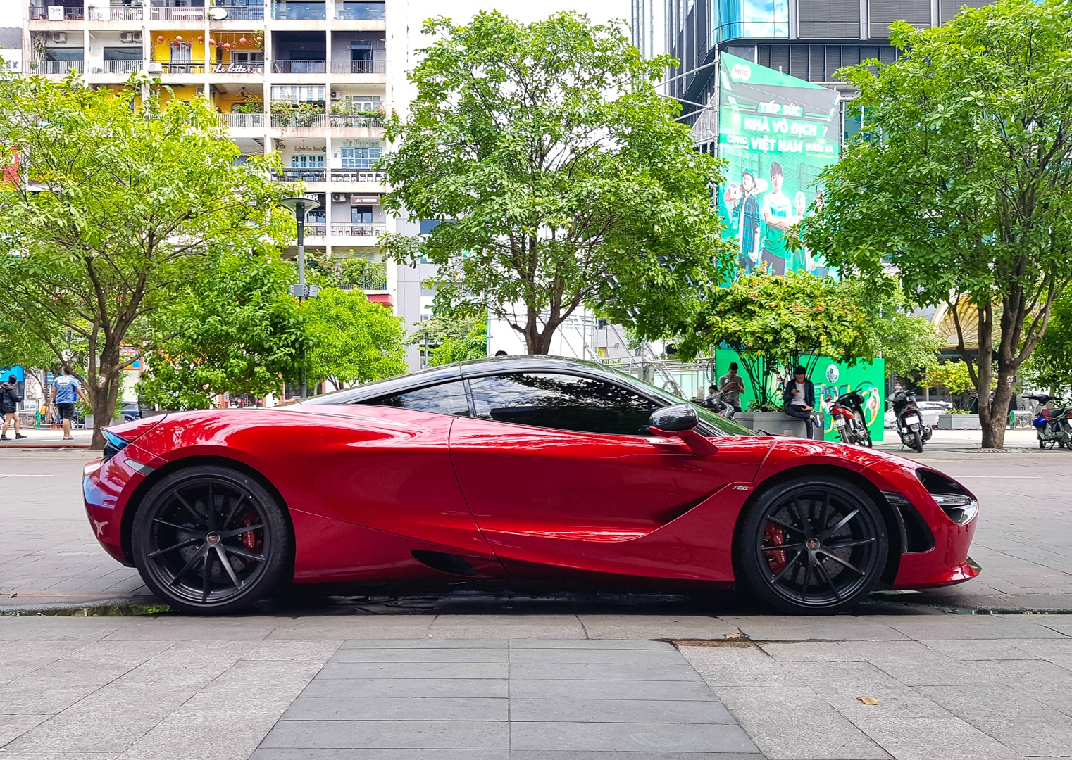 Sieu xe McLaren 720S tai VN anh 3