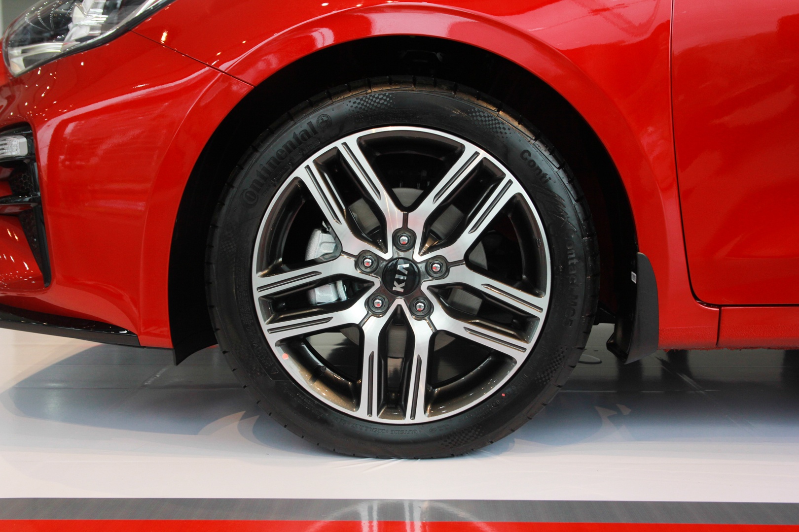 Kia Cerato 2018 ra mat anh 4