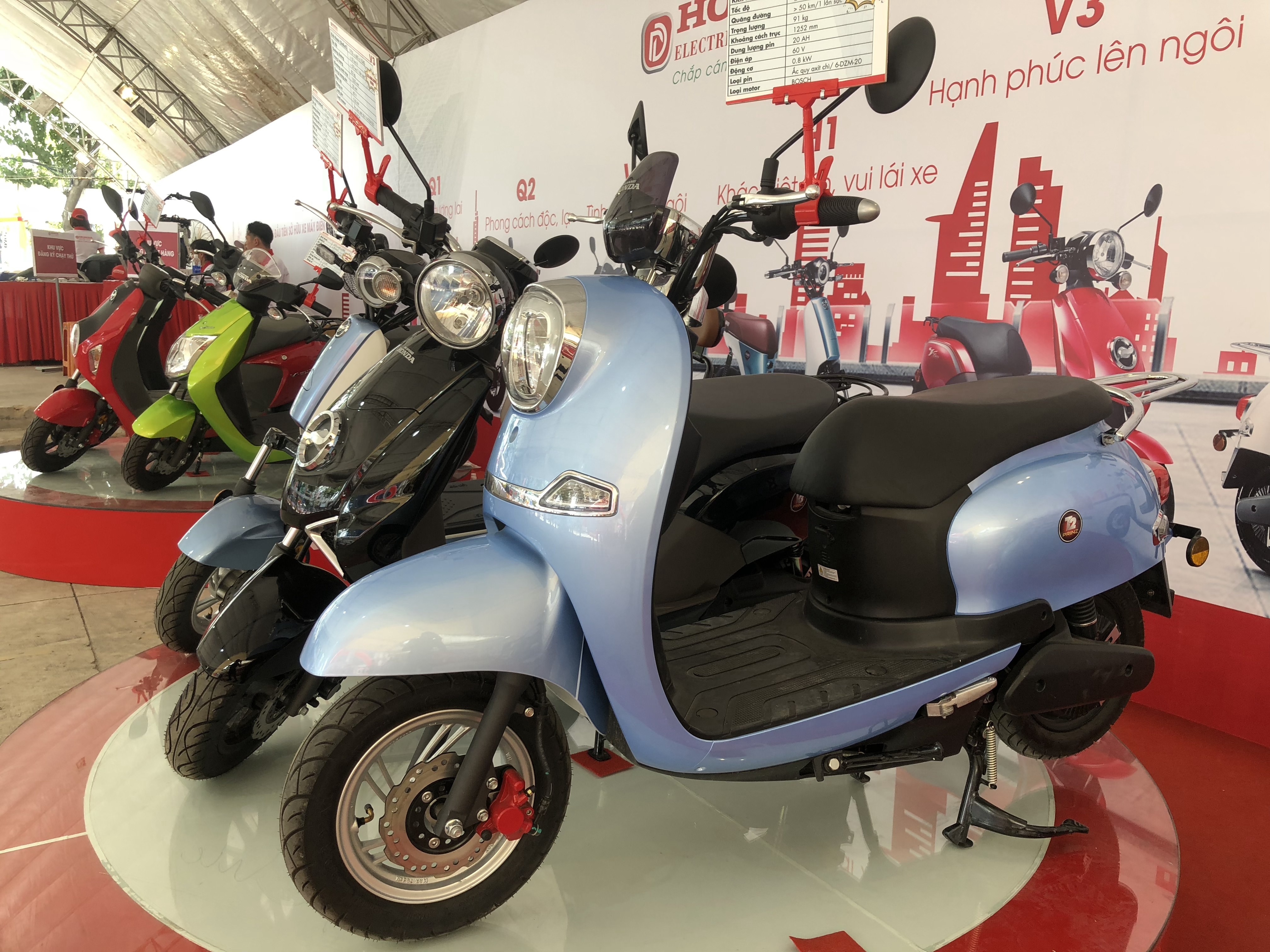 Honda ra mat xe may dien anh 2