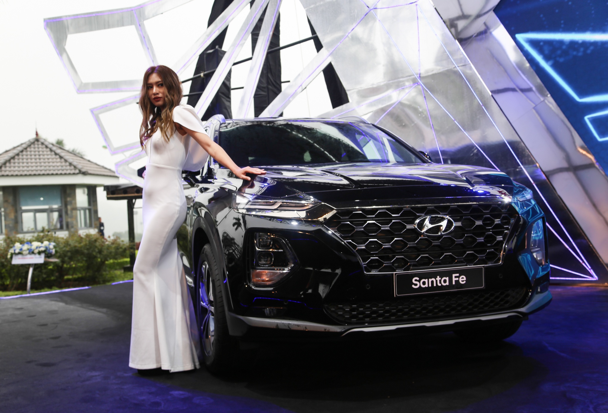 Hyundai Santa Fe 2019 ra mắt ảnh 1 Hyundai Santa Fe 2019 ra mat anh 1