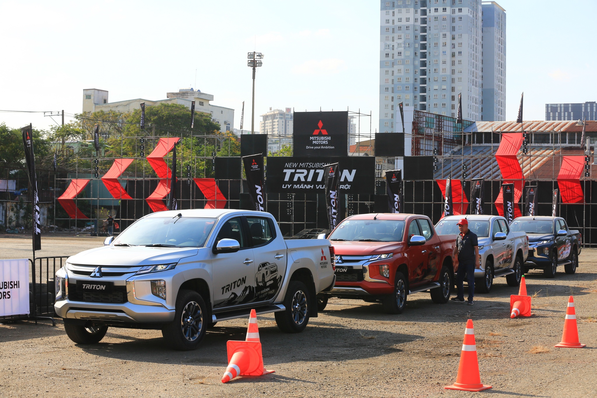 Chi tiet Mitsubishi Triton 2019 anh 12