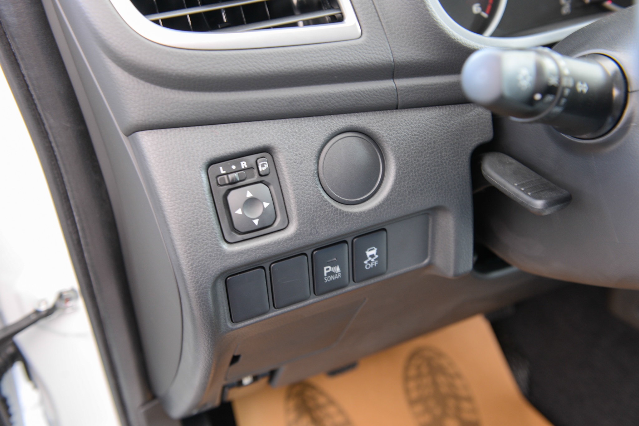 Mitsubishi Pajero Sport ban so san anh 6