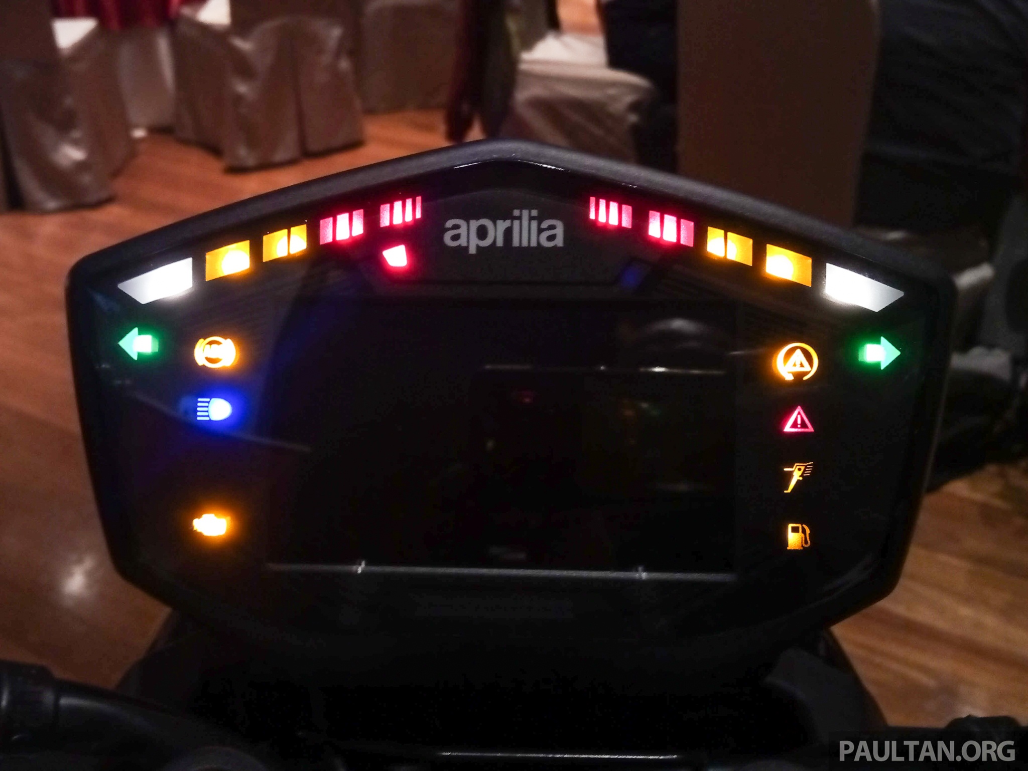 Aprilia Shiver 900 2019 gia 17.500 USD anh 8