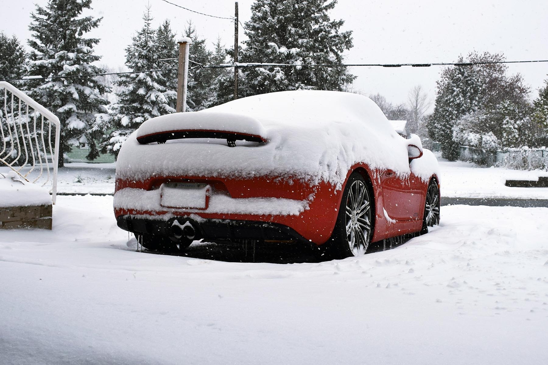 My lanh ky luc, vi sao xang oto khong bi dong bang? hinh anh