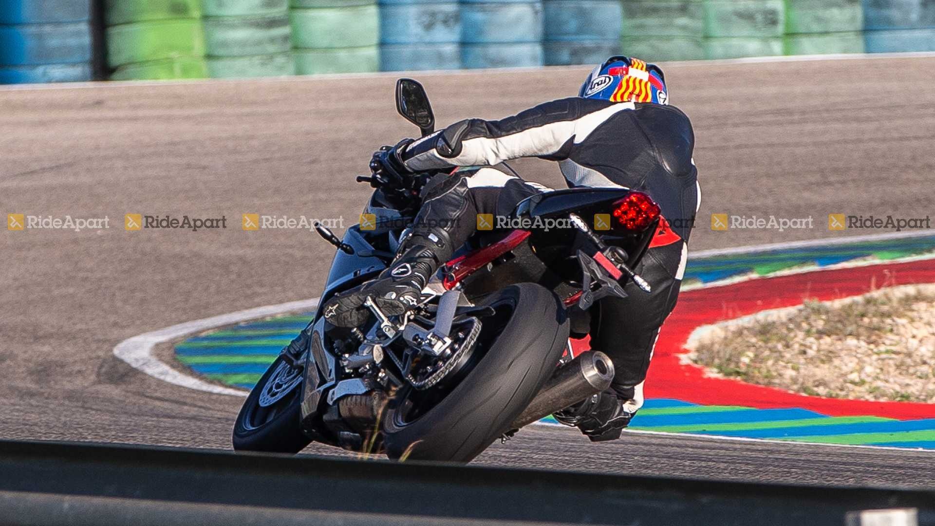 Triumph Daytona 765 thu nghiem anh 3