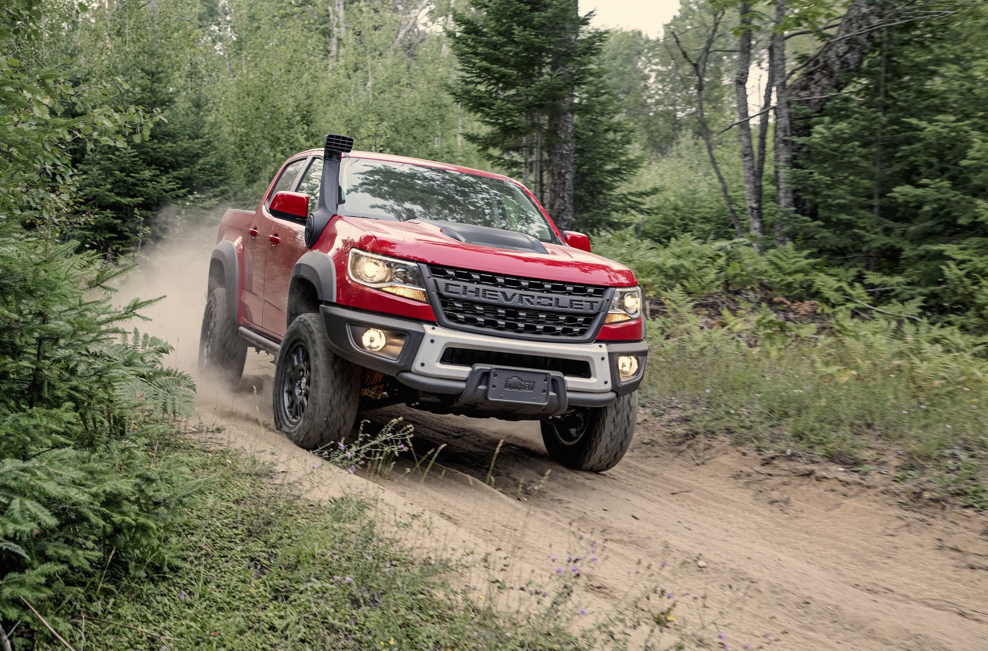 Chevrolet Colorado ZR2 giá 50.000 USD ảnh 1 Chevrolet Colorado ZR2 gia 50.000 USD anh 1