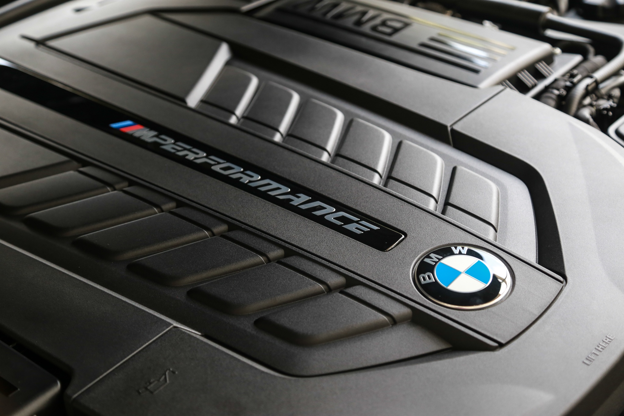 BMW M760Li XDrive 2019 tai Viet Nam anh 15