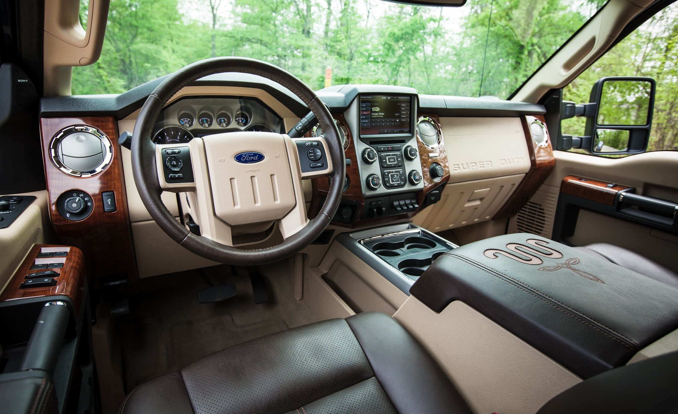 Ford F-350 trong doan xe Tong thong My anh 9