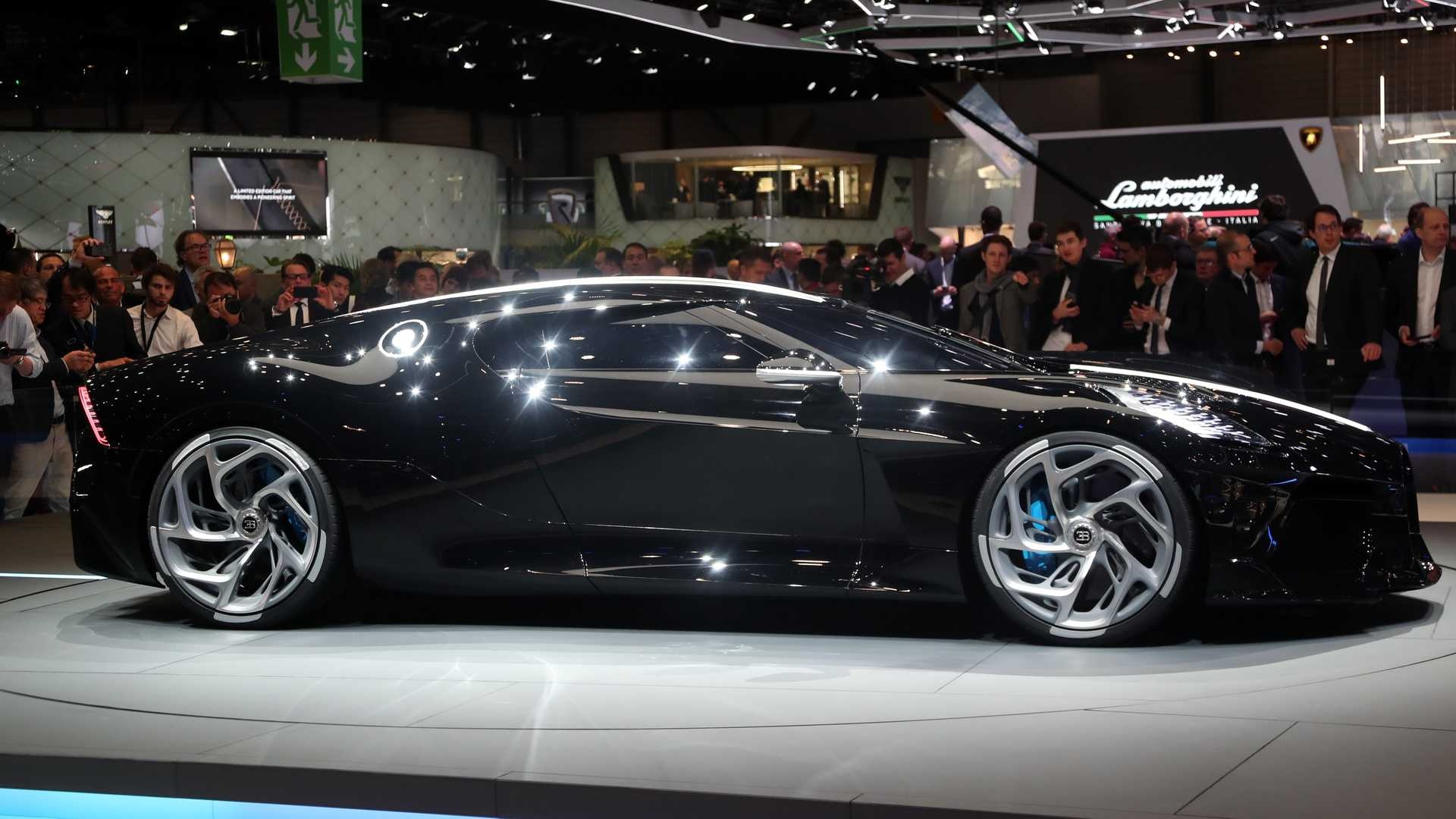 Bugatti La Voatio Noire gia 12, 5 trieu USD anh 8
