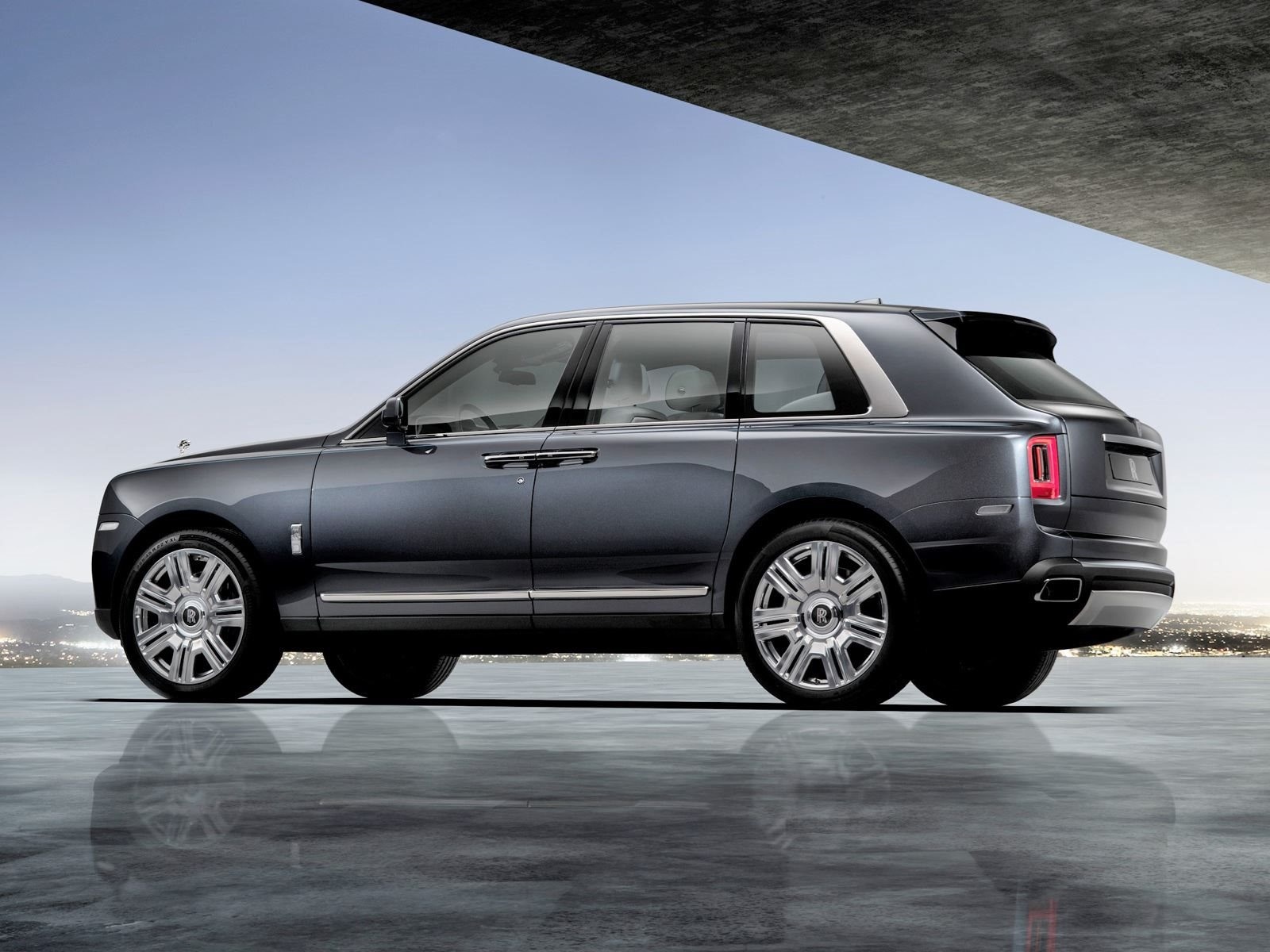 Nữ giới mua Rolls-Royce Cullinan nhiều nhất  ảnh 2 Nu gioi mua Rolls-Royce Cullinan nhieu nhat anh 2