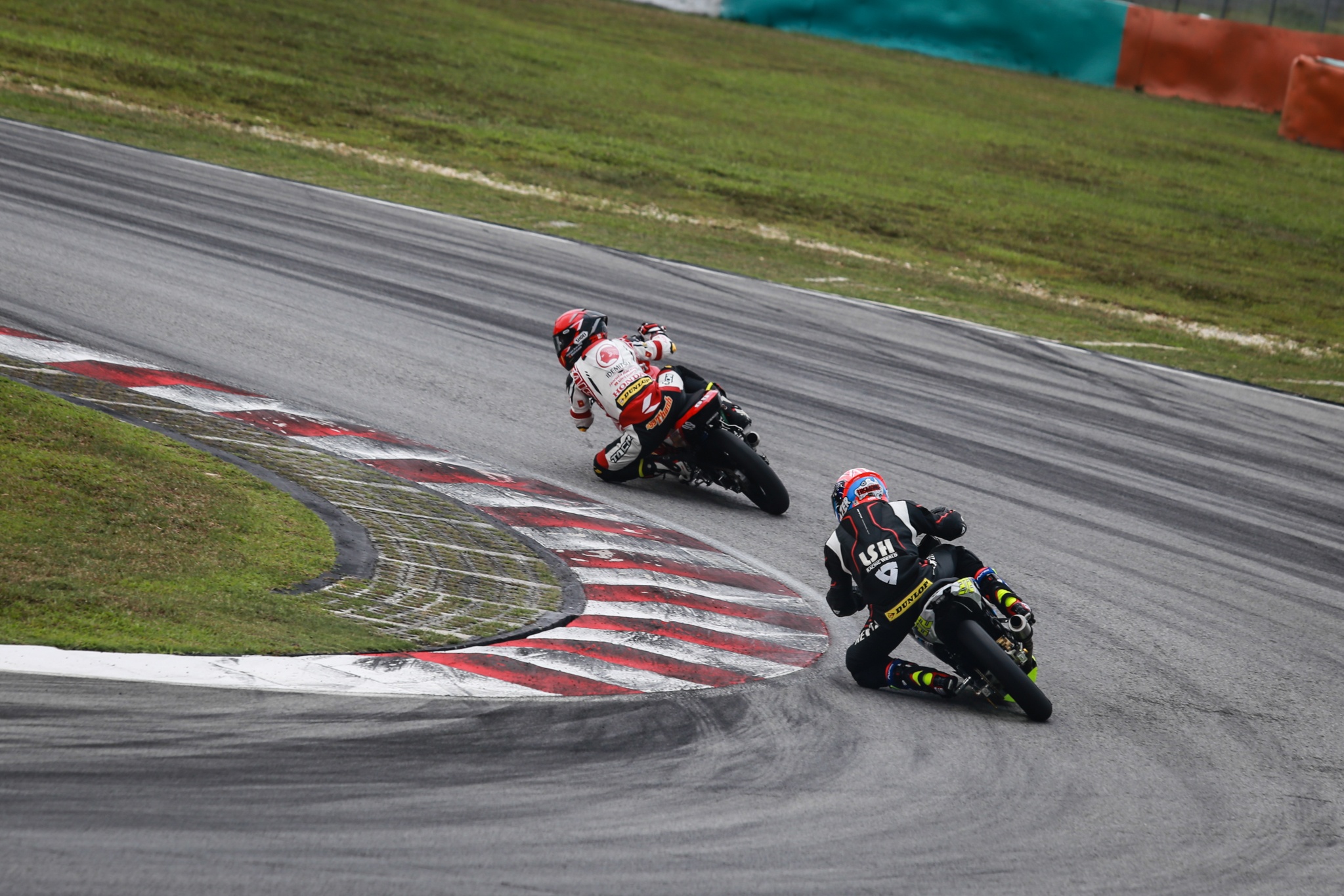 Chang 1 giai dua ARRC 2019 anh 4