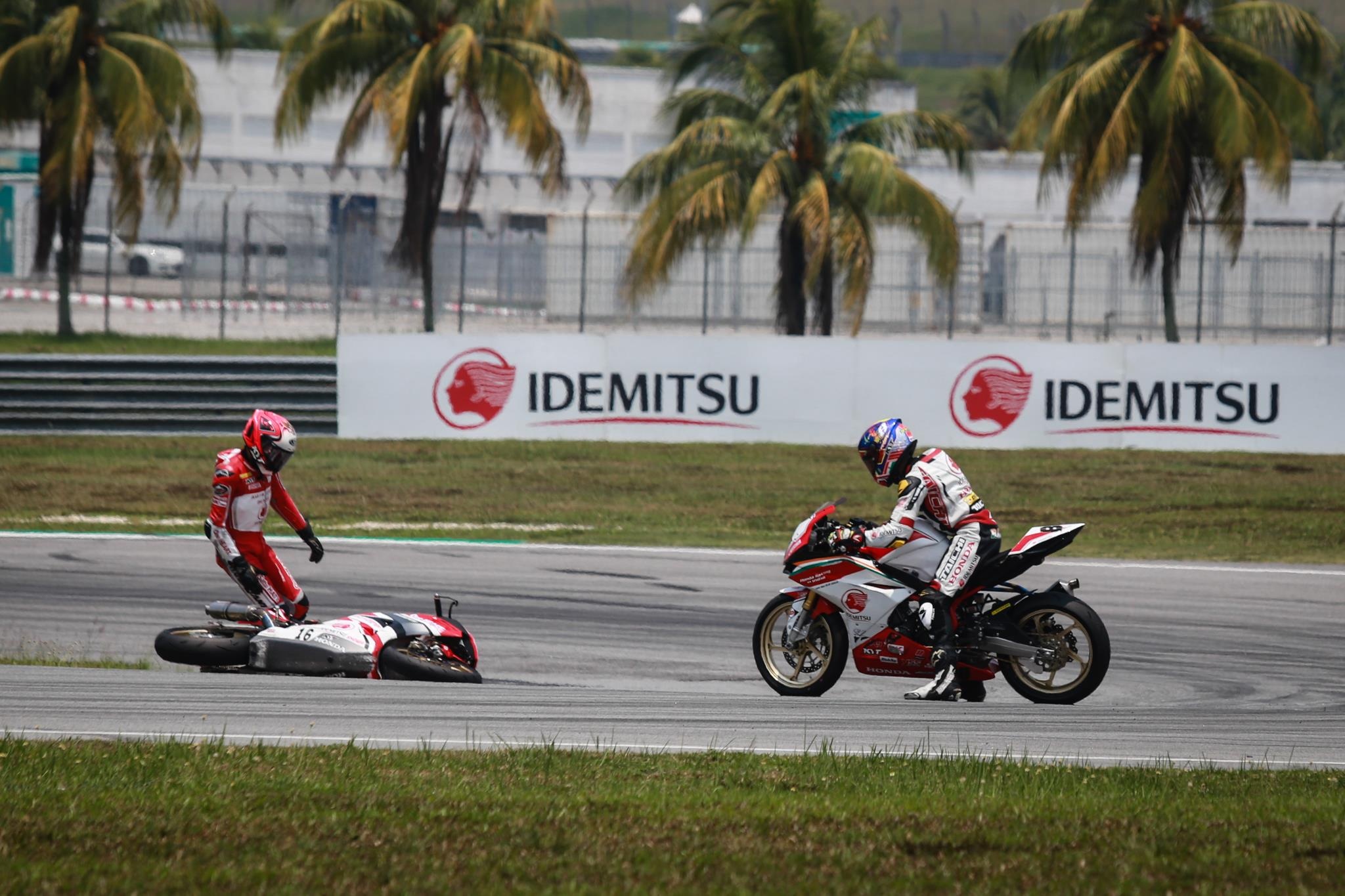 Chang 1 giai dua ARRC 2019 anh 10