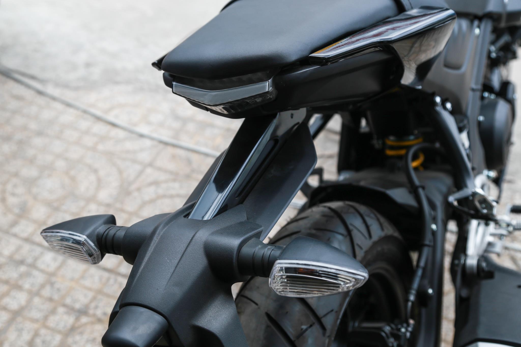 Chi tiet Yamaha MT-15 tai VN anh 11