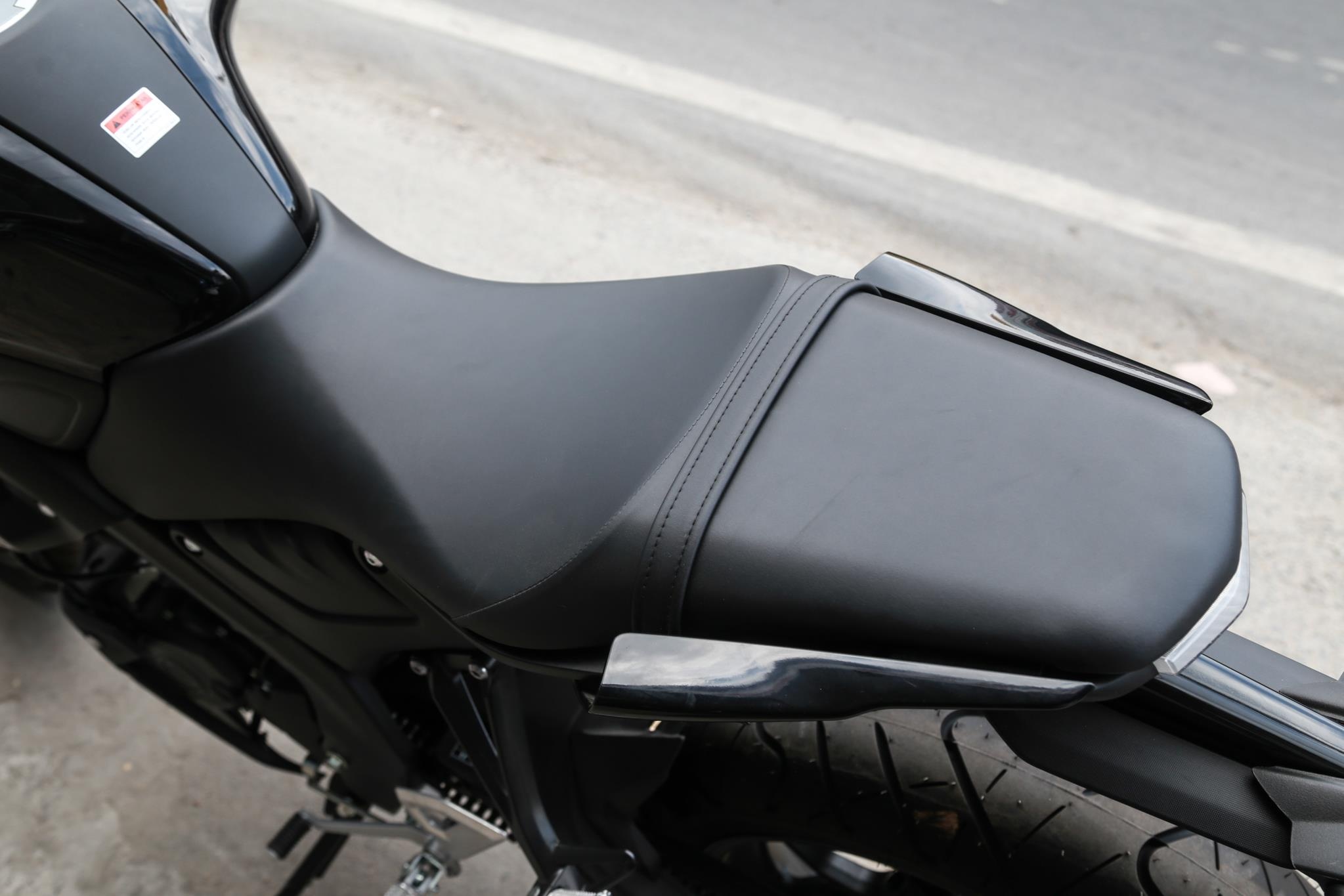 Chi tiet Yamaha MT-15 tai VN anh 7