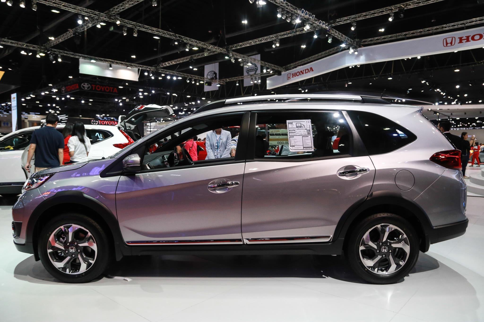 Chi tiet Honda BR-V anh 3