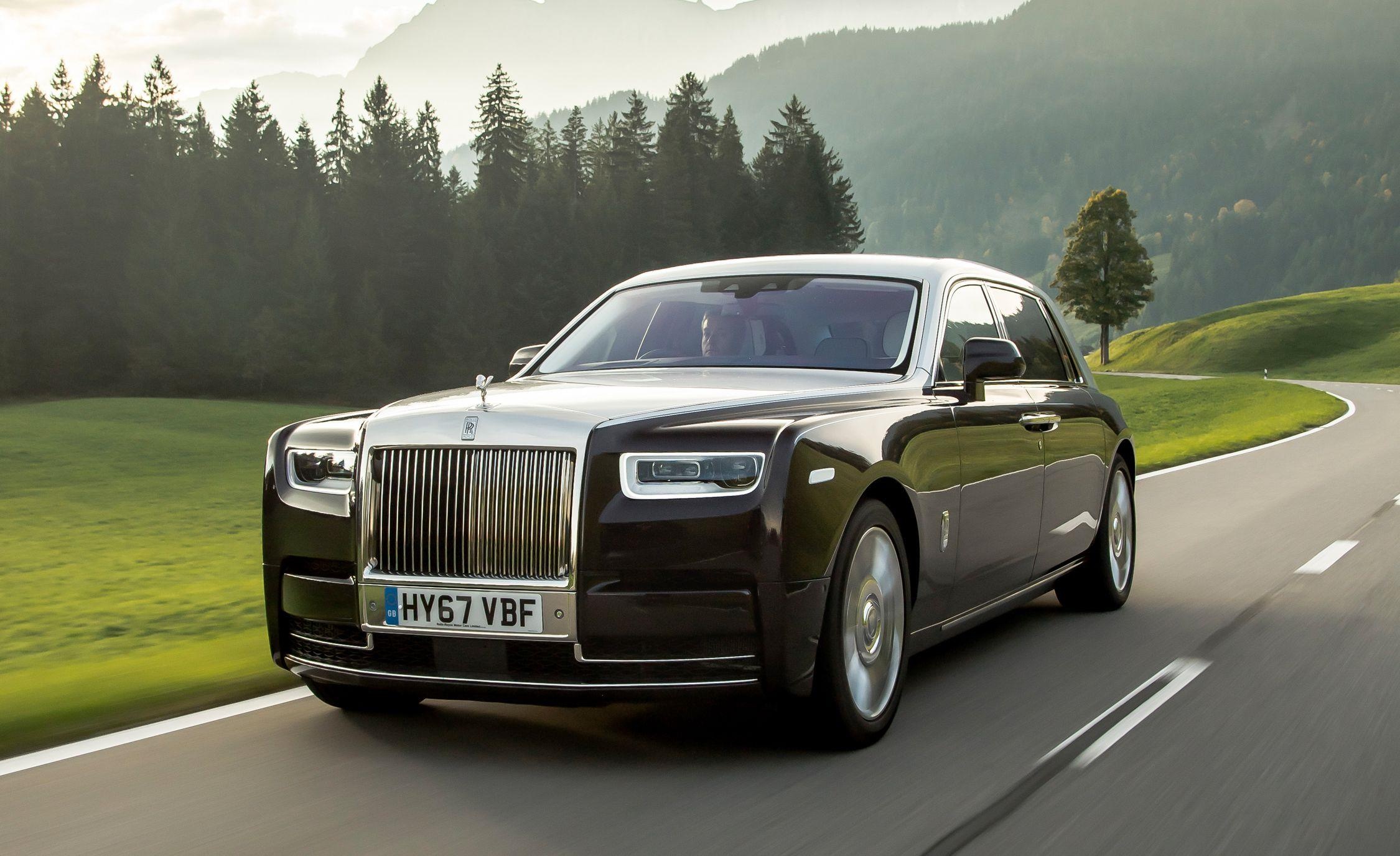 Rolls-Royce Phantom có thêm cabin riêng ảnh 9 Rolls-Royce Phantom co them cabin rieng anh 9
