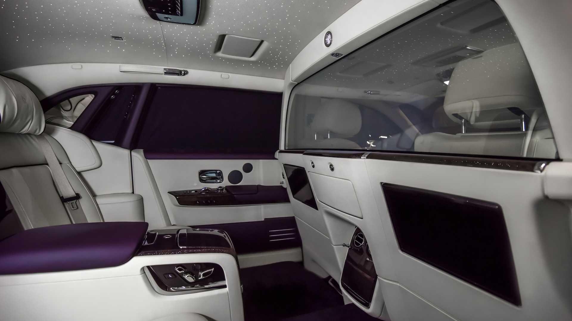 Rolls-Royce Phantom có thêm cabin riêng ảnh 3 Rolls-Royce Phantom co them cabin rieng anh 3