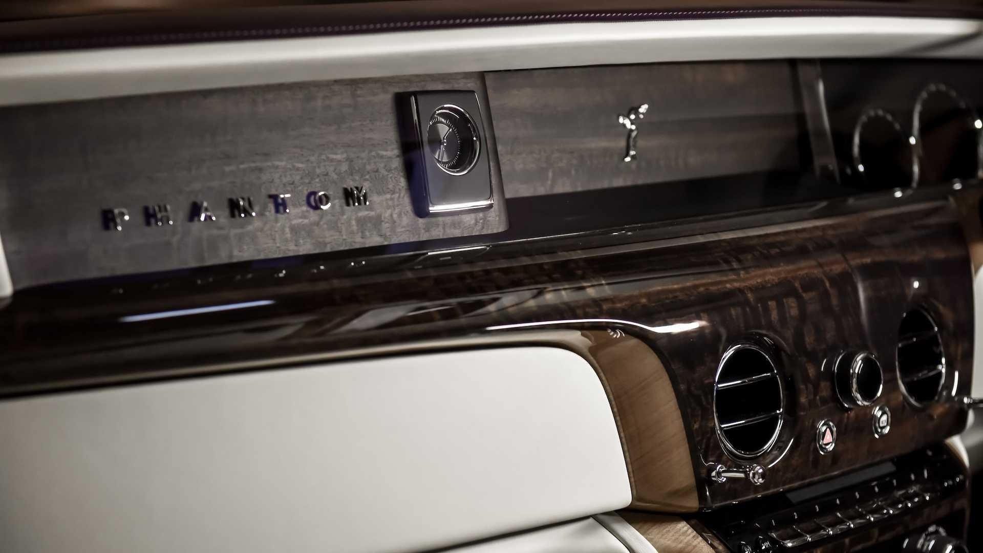 Rolls-Royce Phantom có thêm cabin riêng ảnh 8 Rolls-Royce Phantom co them cabin rieng anh 8