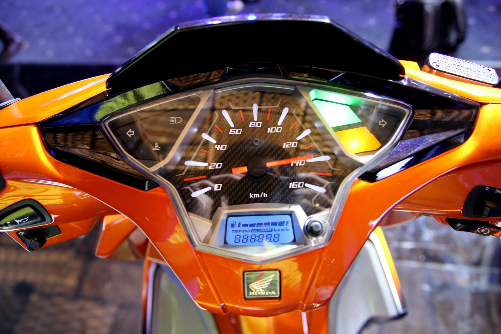 So sanh Yamaha Freego va Honda Air Blade anh 8