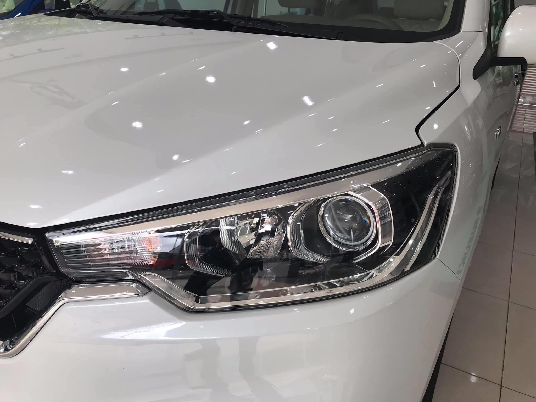 Suzuki Ertiga 2019 cap ben dai ly anh 5