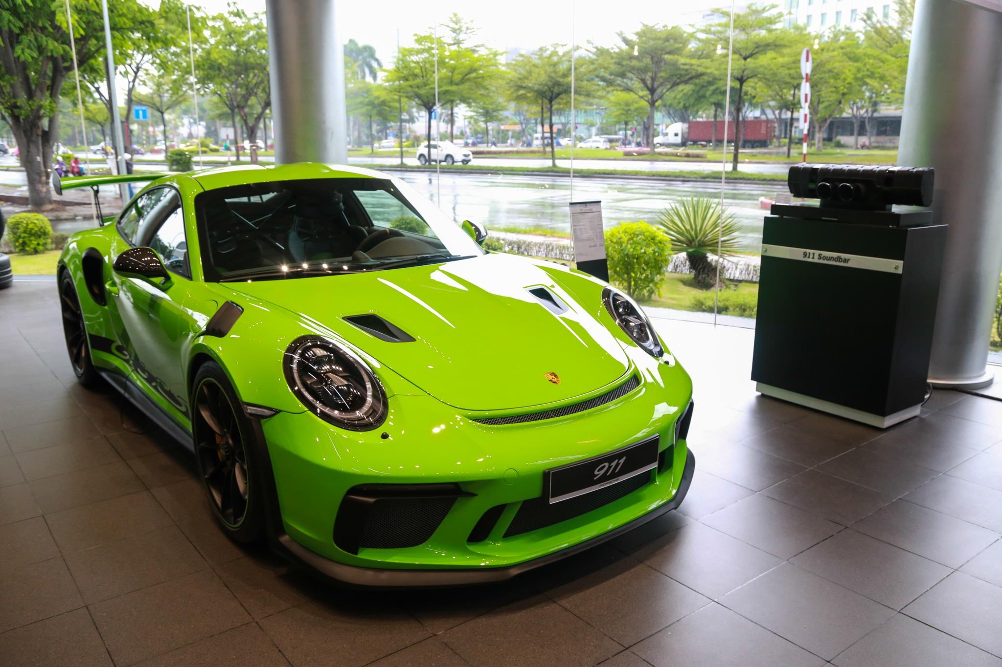Can canh Porsche 911 GT3 RS tai VN anh 2