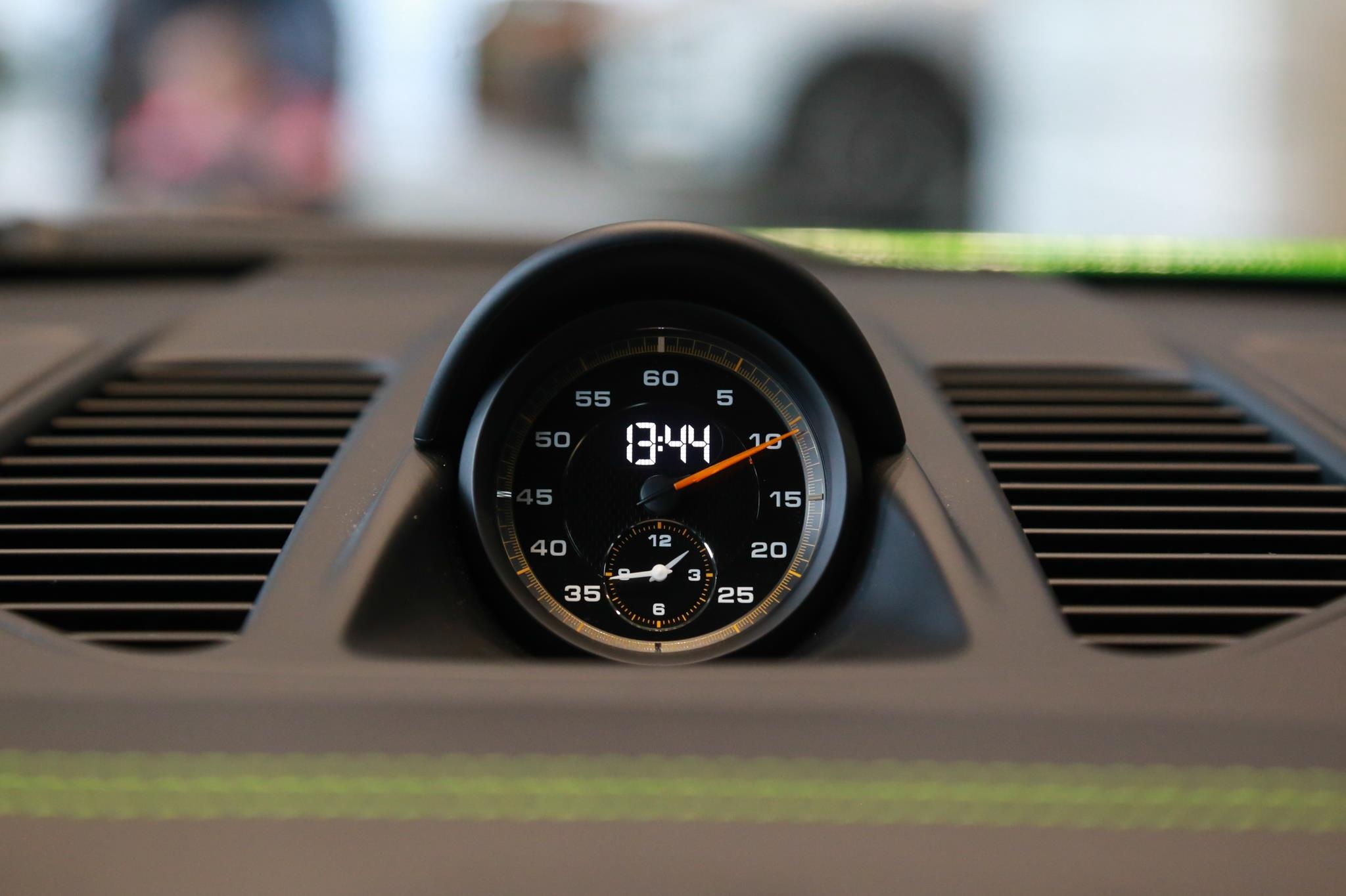 Can canh Porsche 911 GT3 RS tai VN anh 10