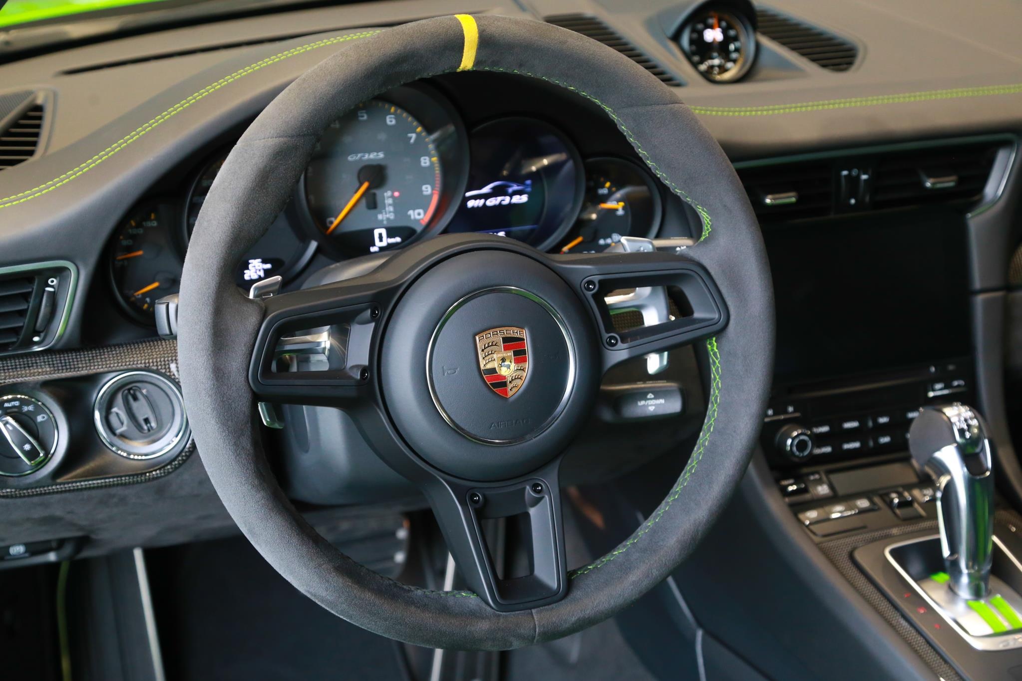 Can canh Porsche 911 GT3 RS tai VN anh 8